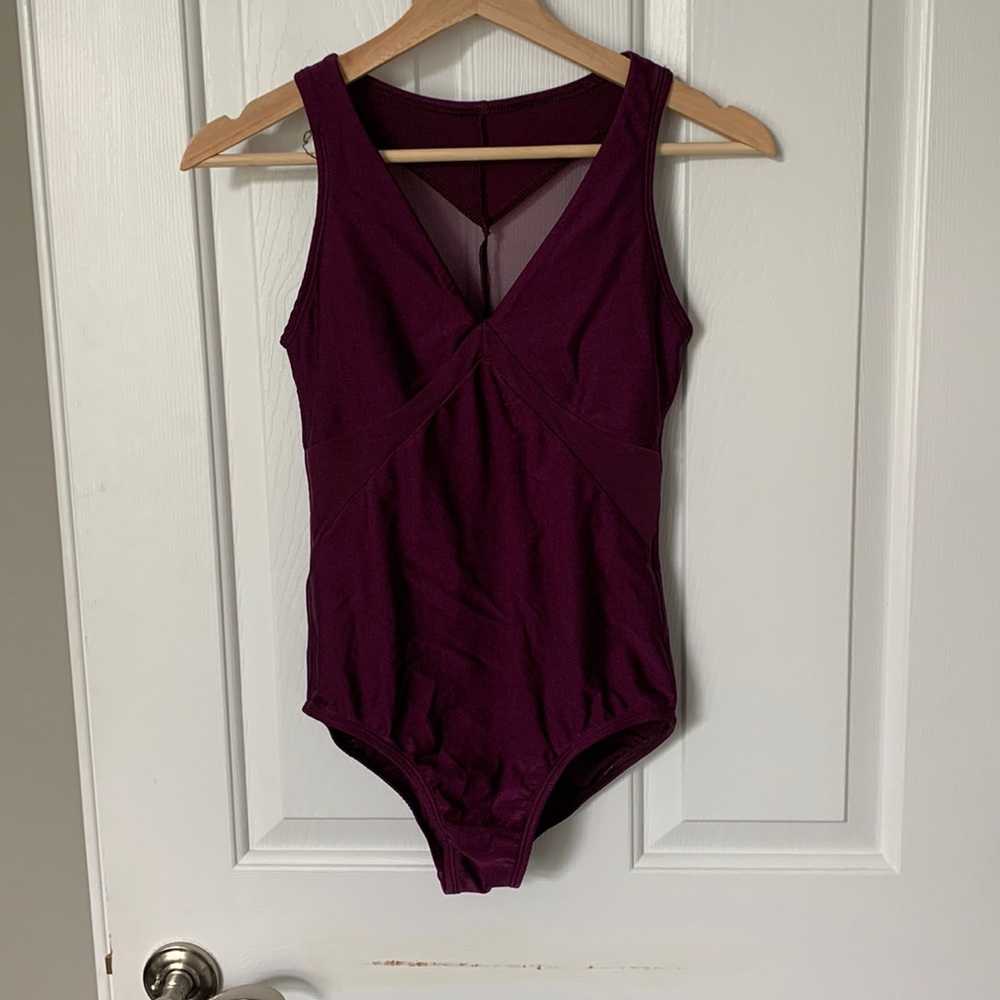 SUFFOLK LEOTARD
